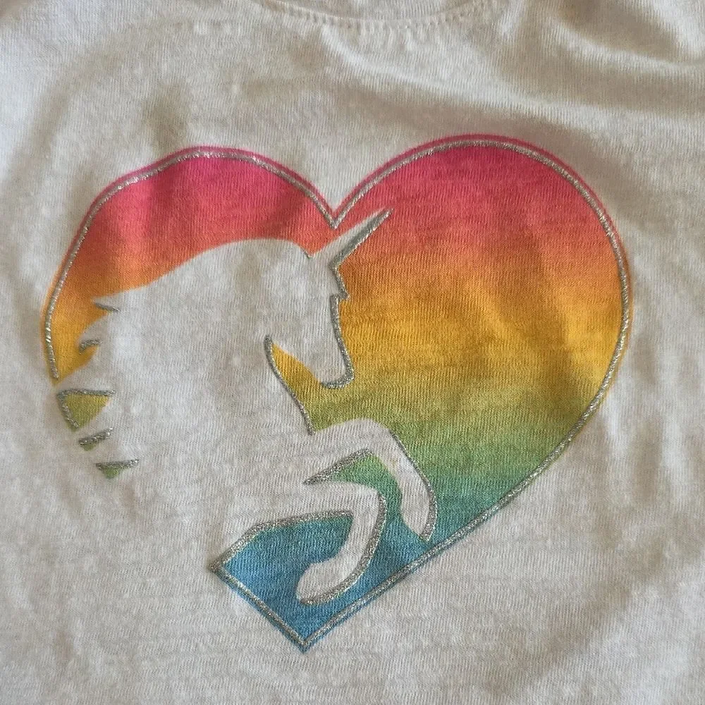 Epic Threads Red and White Short Sleeve Tee with Heart Design